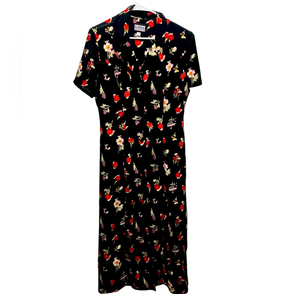 Karen K. Collection. Floral dress size 12. EUC.